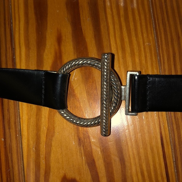 SOLD🍍FREE w/Purchase🍍Anne Klein leather belt - Picture 4 of 8
